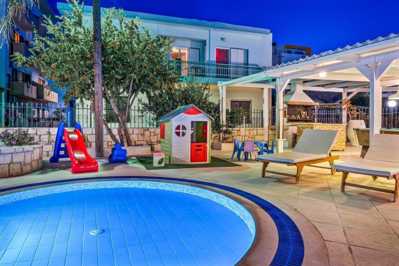 Maria Rousse Hotel