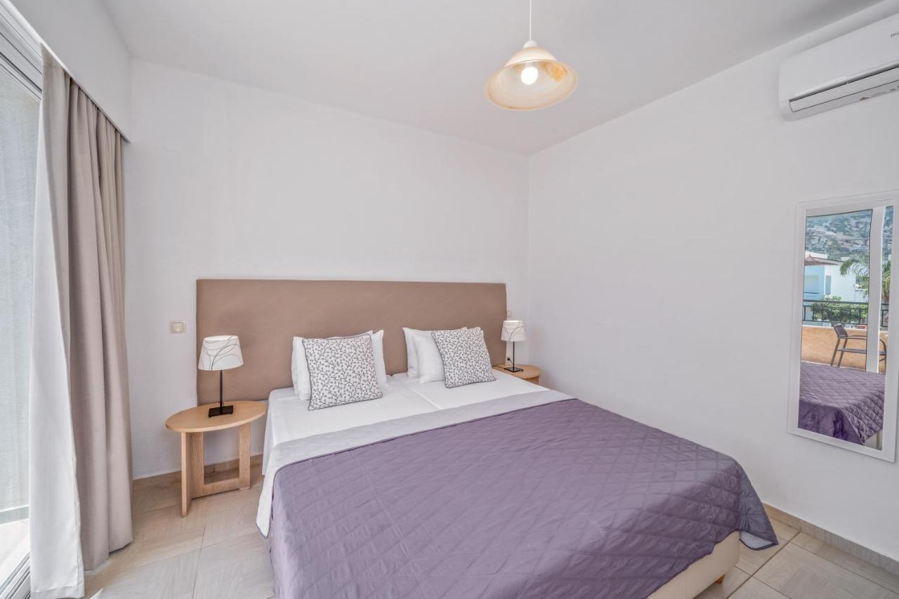 Maria Rousse Hotel