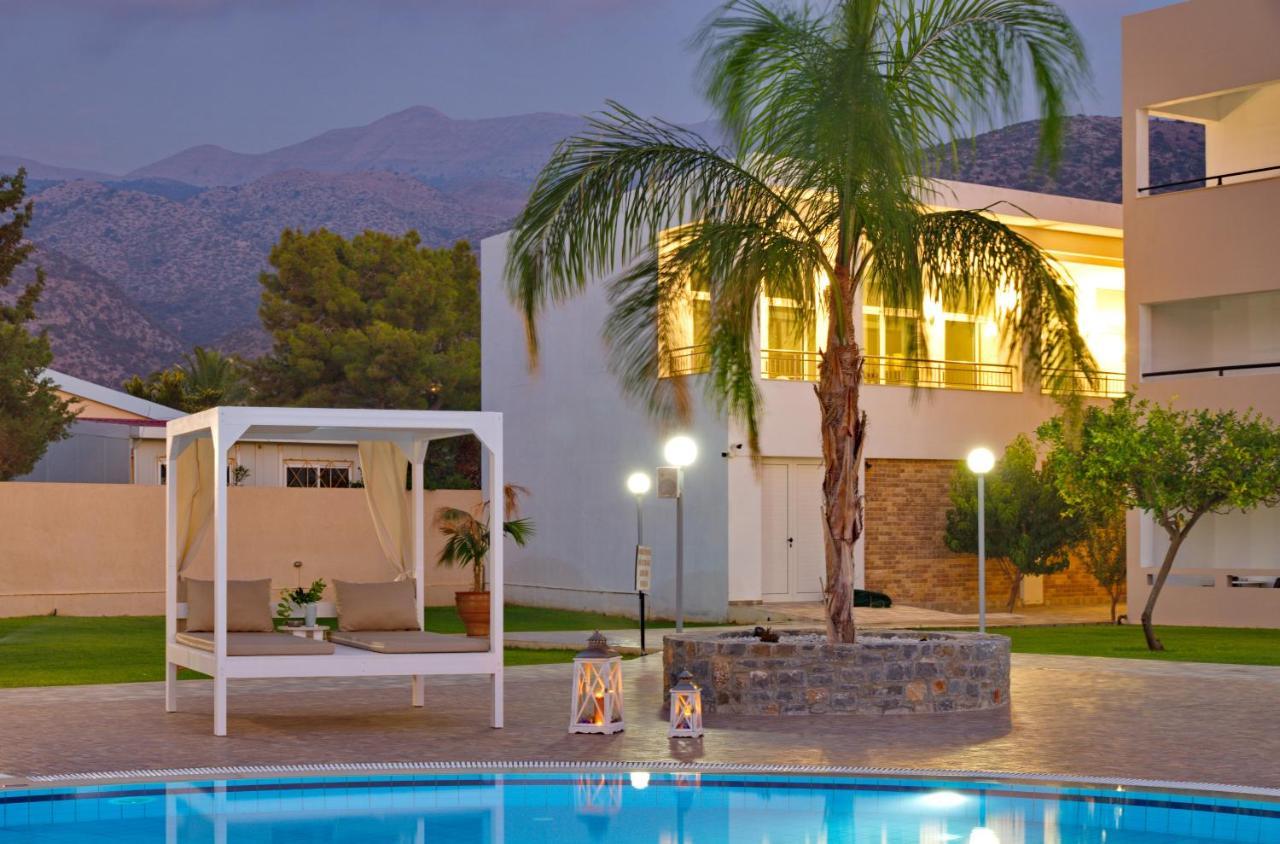 Maria Rousse Hotel