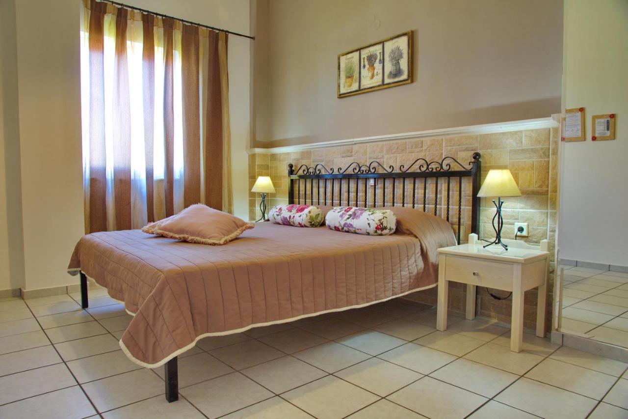 Maria Rousse Hotel